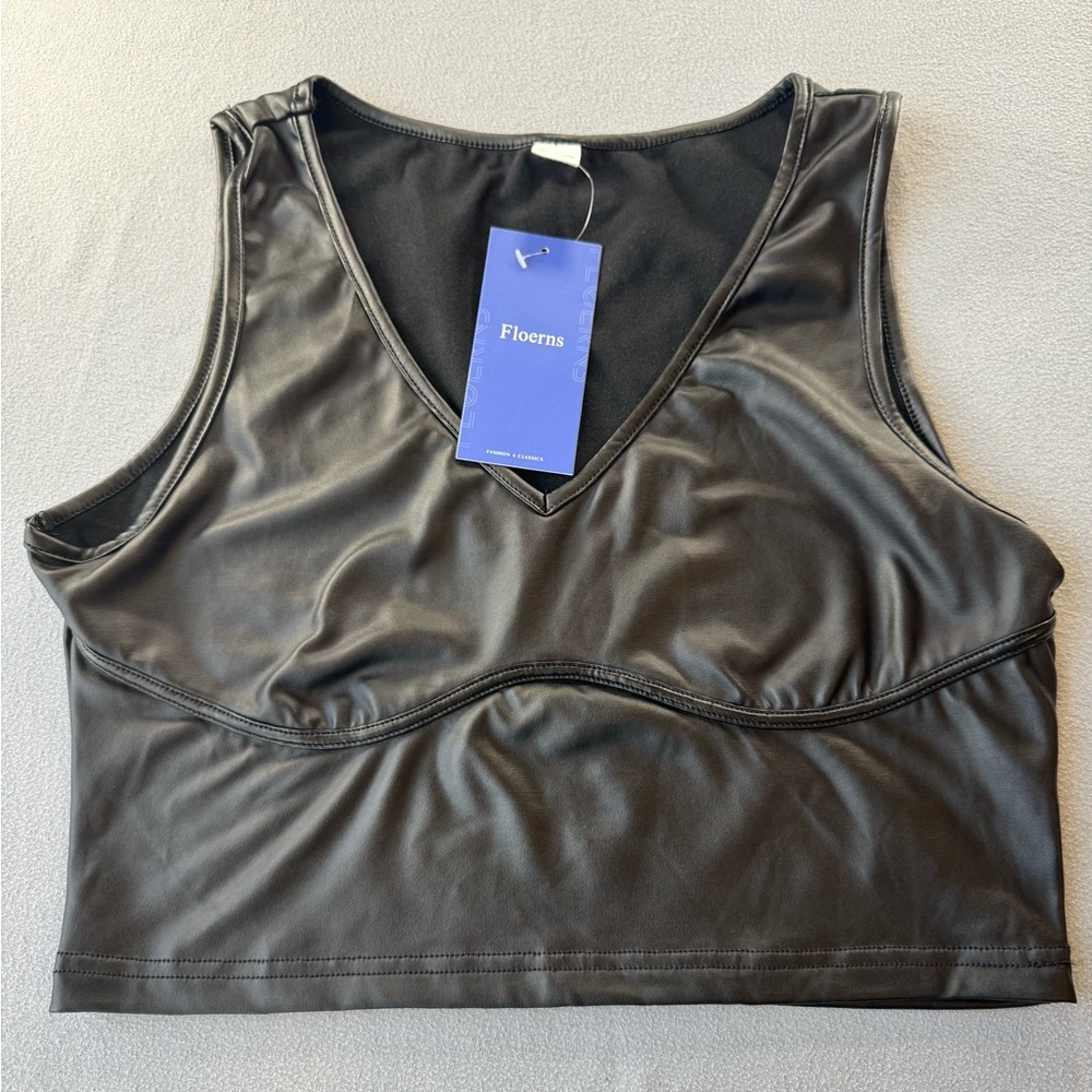 Floerns Black Crop Top